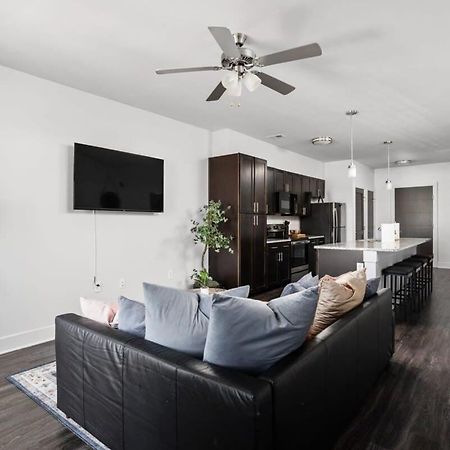 Cozysuites Spacious 2Br Next To Whole Foods อินเดียนาโพลิส ภายนอก รูปภาพ