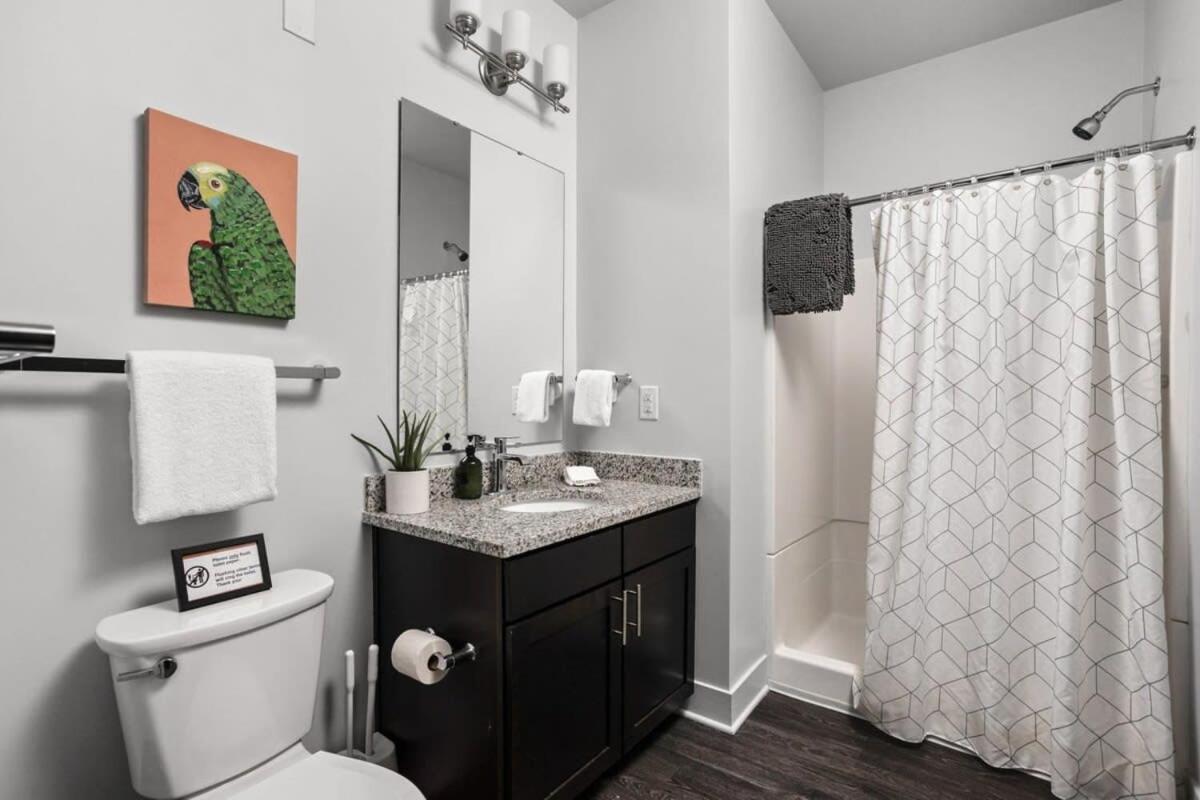 Cozysuites Spacious 2Br Next To Whole Foods อินเดียนาโพลิส ภายนอก รูปภาพ